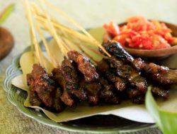 Sate Maranggi Purwakarta, Sate Sapi Ikon Manis dan Nikmat