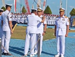 Pangkoarmada I Pimpin Sertijab Danlantamal IV Di Mako Lantamal IV Batam