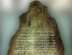 Batutulis: Prasasti Buatan Sri Baduga Maharaja Tahun 1433 Masehi – Bagian 2