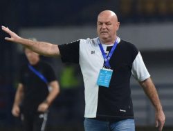 Jelang Tandang di Kandang Lawan Persija Bojan Hodak Tegaskan Maung Bandung Main Tanpa Beban