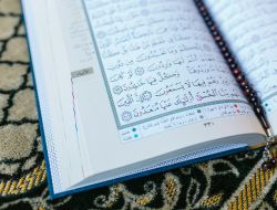 Amalan yang Tidak Pernah Dilewatkan Rasulullah SAW, Membaca Surat Al-Kahfi di Hari Jumat