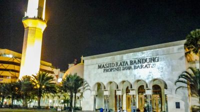 Masjid Raya Bandung Siap Tampung 500-600 Jemaah Itikaf, Atang: Tidak Ada Persyaratan Khusus