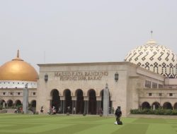 Agenda Khusus Malam 27 Ramadhan Itikaf Berjamaah di Masjid Raya Bandung