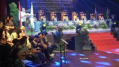 Dies Natalis ISBI ka-57 Dihadiran Walikota Bandung jeung Ketua DPRD Jabar