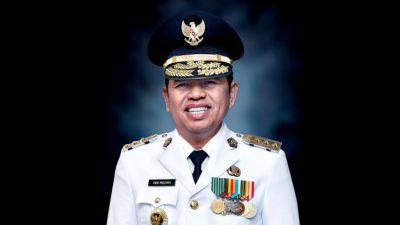 Kepemimpinan Kang Dedi Mulyadi dalam Mengatasi Social Traps dan Fenomena Missing Hero: Perspektif John Platt (1972)