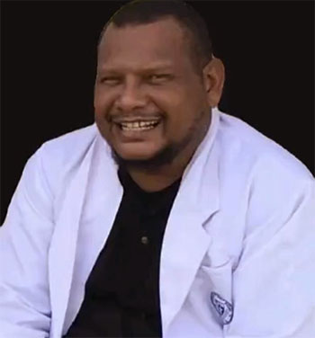 Dr. Albert S. Kapitarauw, SpB. FINACS, Plt. Direktur RSUD Dr. A.H. Torey Teluk Wondama Papua Barat - (Sumber: AZM)