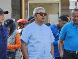 Walikota Bandung M Farhan Turun Langsung Menangani Pohon Tumbang di Dago