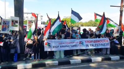 Aksi FPN di Ibu Kota Asia Afrika Bandung: “Stop Genocide, Stop Arming Israel!”