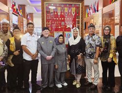 Keluarga Keraton Sumedang Larang Kunjungi Museum Galeri Bahari (Mugaba) Banuraja Batujajar Kabupaten Bandung Barat