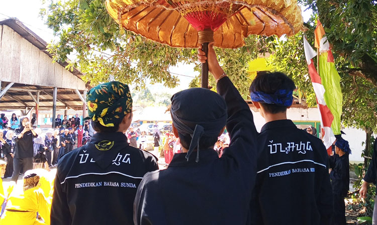 Salah satu kegiatan HIMA PENSATRADA di Dusun Cibolang, Pangalengan, Kabupaten Bandung -(Sumber: Panitia Bende Rancage)