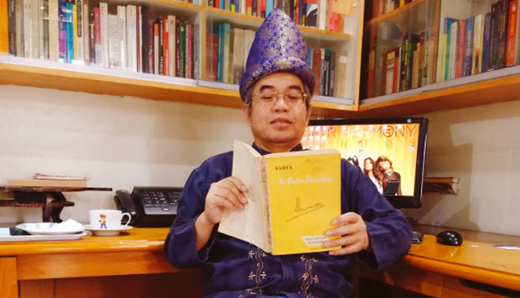 Prof. Yudi Latif