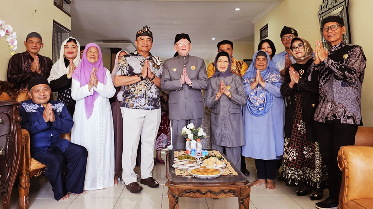 Keraton Sumedang Larang