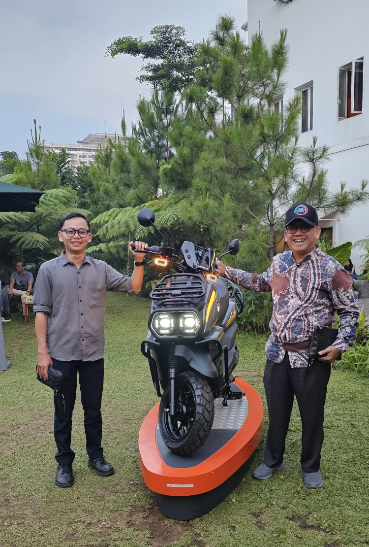 tyranno motor listrik