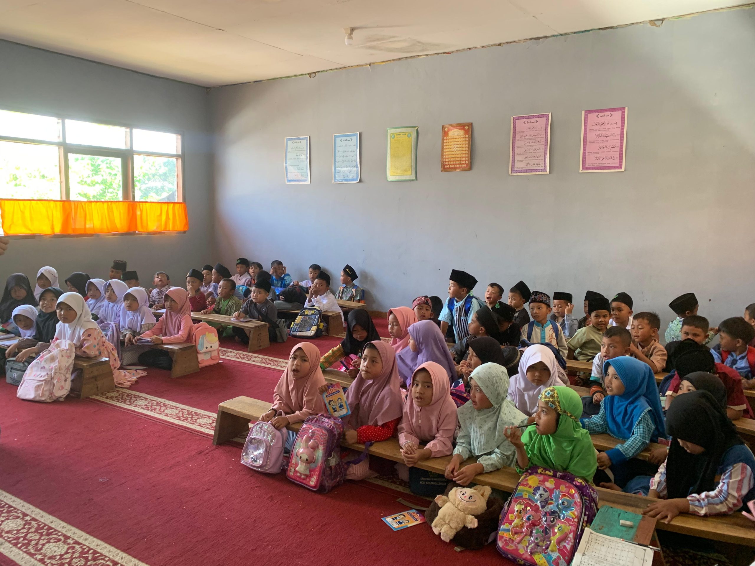 Pendidikan dan Literasi, salah satu program dalam kegiatan Bende Rancage. Poto dokumentasi panitia.