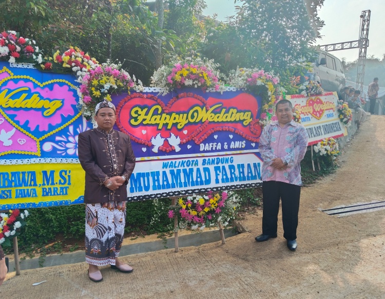 pernikahan daffa dengan anis