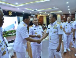 Komandan Kodaeral IV Hadiri Sertijab Pangkoarmada III Dan Pejabat Utama Komando Armada RI