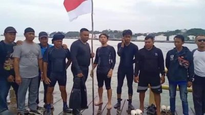 renang lintas selat