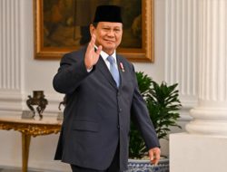 Presiden, Luruskan Negara!