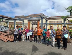 Kemendikdasmen Berikan Bantuan Sarana dan Prasarana ke Sekolah Terdampak Banjir di Bali