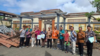 Dirjen PAUD Dasmen Gogot Suharwoto, Saat Mengunjungi Sekolah Terdampak Banjir di Bali