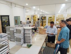 Tokoh Asep Sadunya Berkunjung ke Percetakan Quran Al Qosbah di Gedebage Bandung