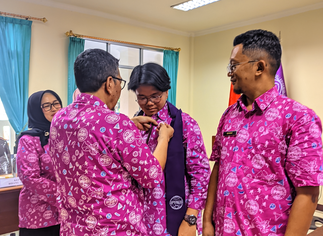 Penyematan Tanda Jabatan Pengurus PAEI Komisariat Kota Cirebon