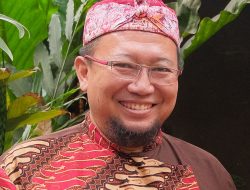 Ajen Inajen: Pangdeudeul Hirup Jalma Sunda