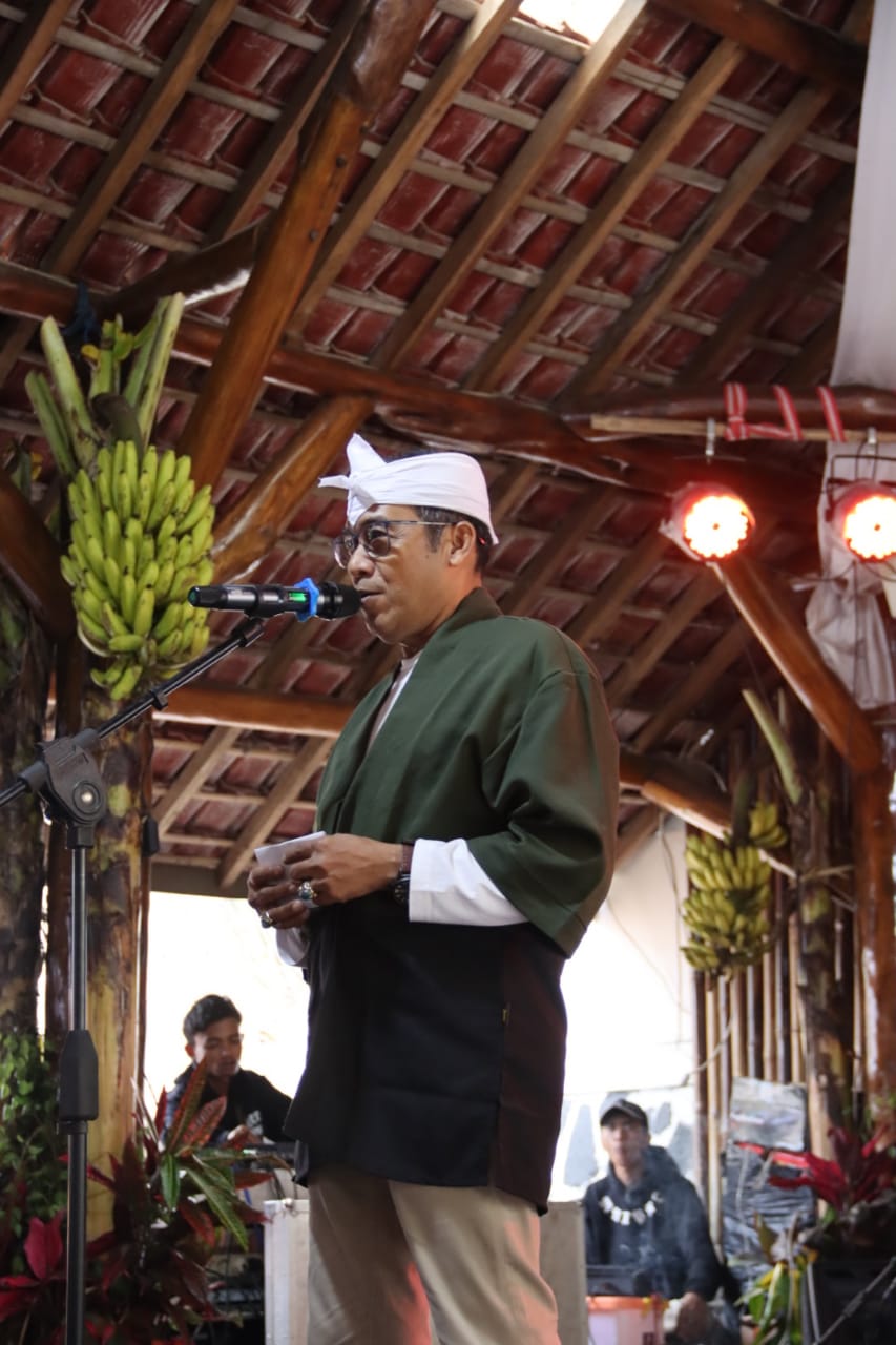 Festival Kampung Adat Cireundeu