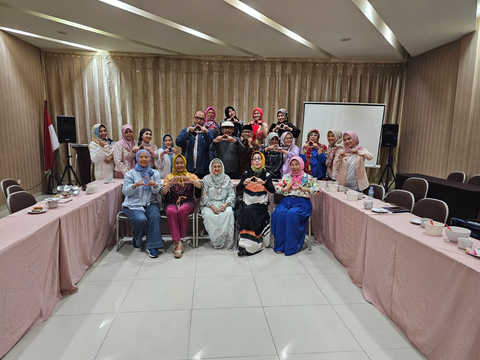Mimbar Hiburan dan Amal Bagi Dhuafa , MHABD