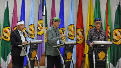 Ketua DPRD Jabar Minta Dukungan Pinisepuh MMS dalam Penyusunan Ranperda Pemajuan Kebudayaan Sunda