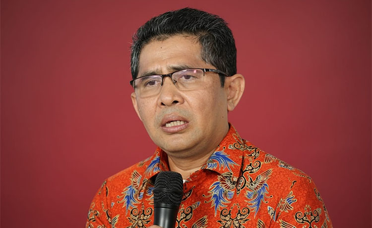 Prof. Dr. H. Arif Sumantri, SKM., M.Kes. selaku Ketua Umum Pimpinan Pusat HAKLI
