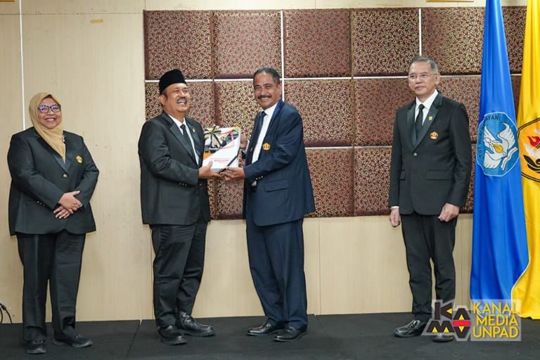 Prof. Rachmat Pambudy