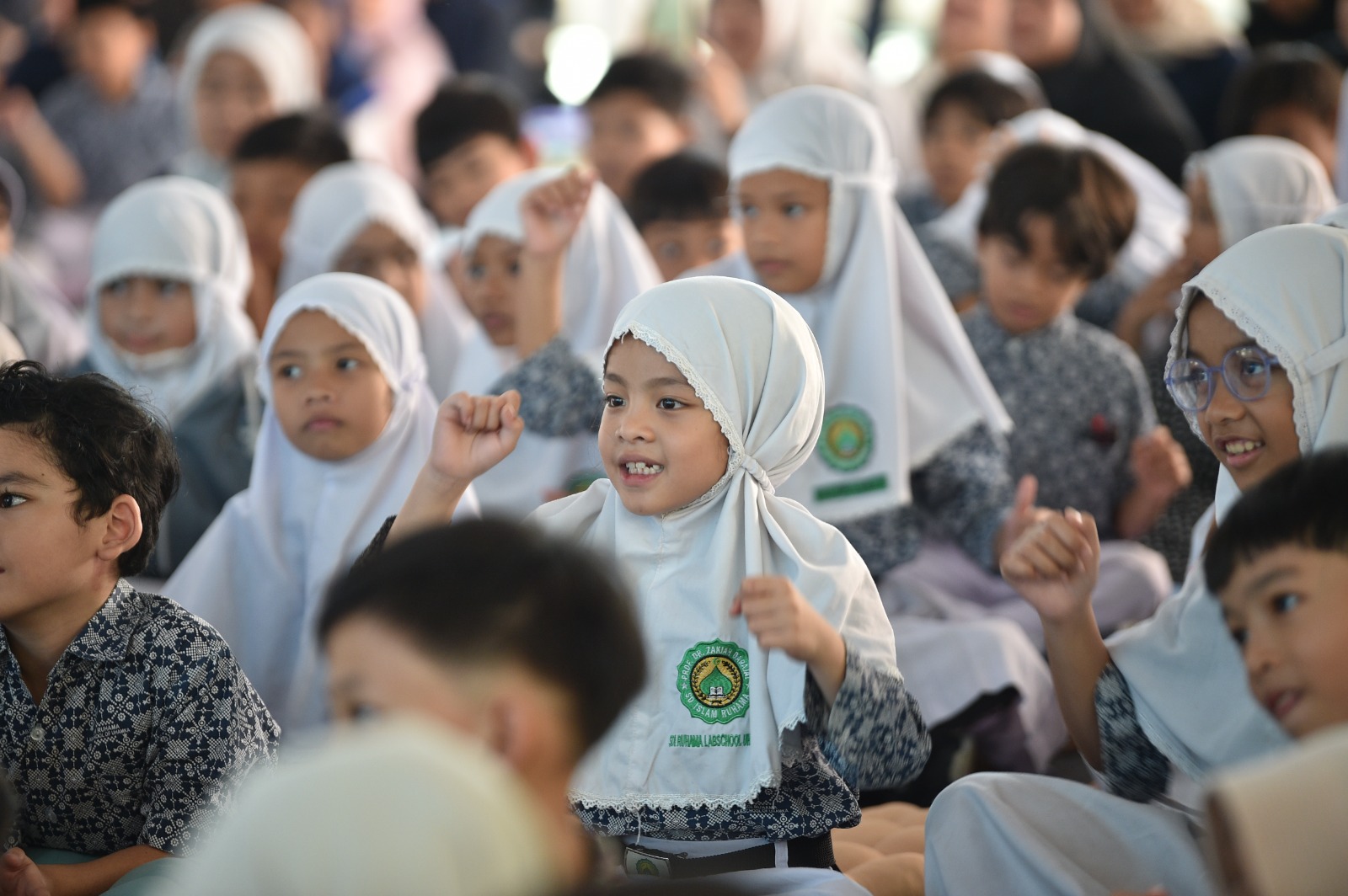 Luangkan Satu Jam Berkualitas