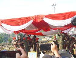 Tangis Haru Iringi Pemakaman Mayor Zulmi, Prajurit Berprestasi TNI