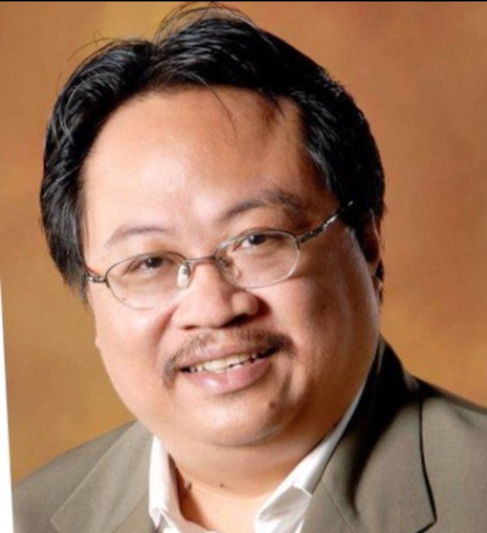Judul: EKONOMI KEDAULATAN NASIONAL: JALAN TENGAH ANTARA NEGARA PASIF DAN NEGARA SERAKAH
Penulis: Radhar Tribaskoro (Ketua Kajian Ilmiah Forum Tanah Air (FTA))