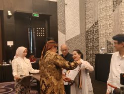 Ambu Rita Laraswati Dianugerahi Penulis Produktif oleh MajmusSunda News