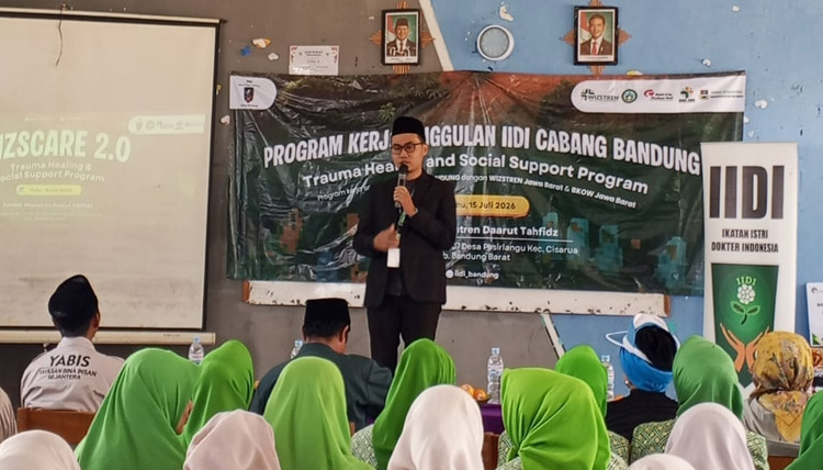 Salah satu program WIZSCARE 2.0 yang dilaksanakan oleh Wizstren Jawa Barat bersama Ikatan Istri Dokter Indonesia (IIDI) Cabang Bandung - (Sumber: Romli Burhani)