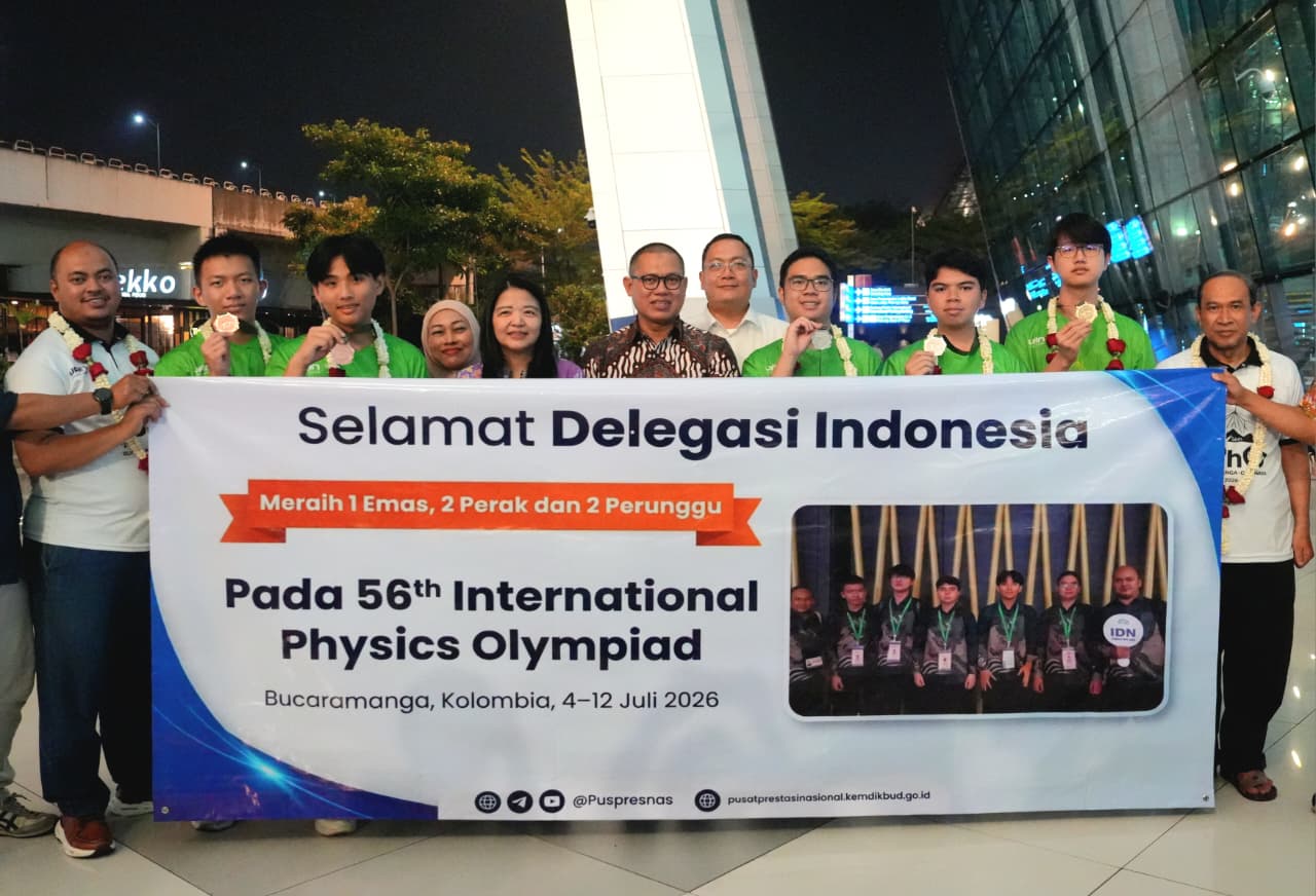 Harumkan Bangsa