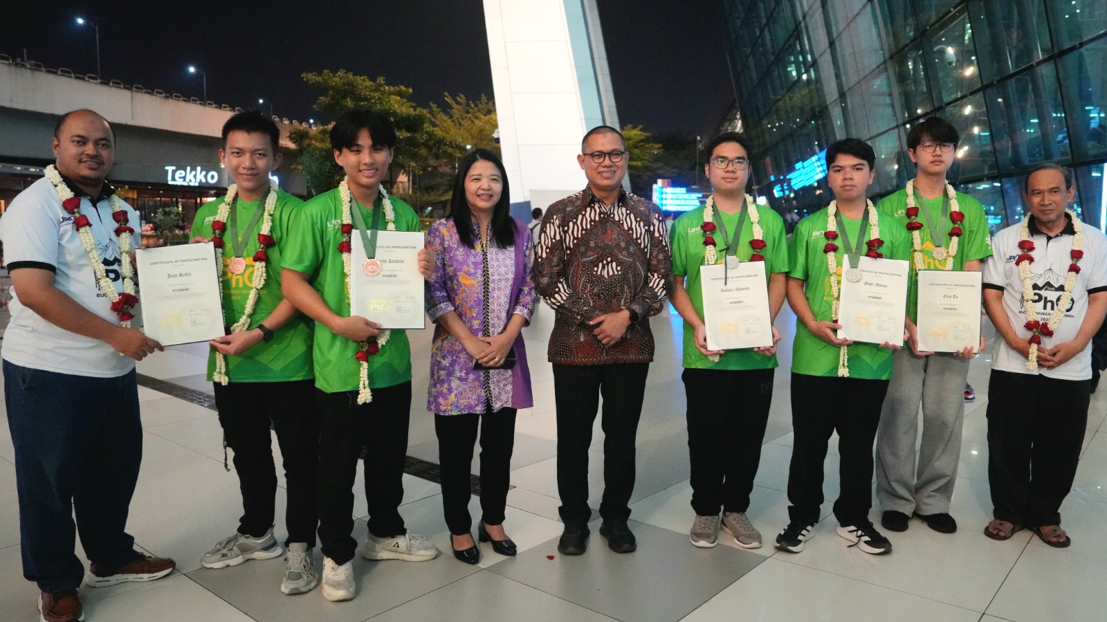 Harumkan Bangsa