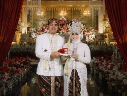 Putri Tokoh Asep Sedunia Menikah, Ucapan Doa dan Karangan Bunga Bertabur di Graha Sanusi Unpad