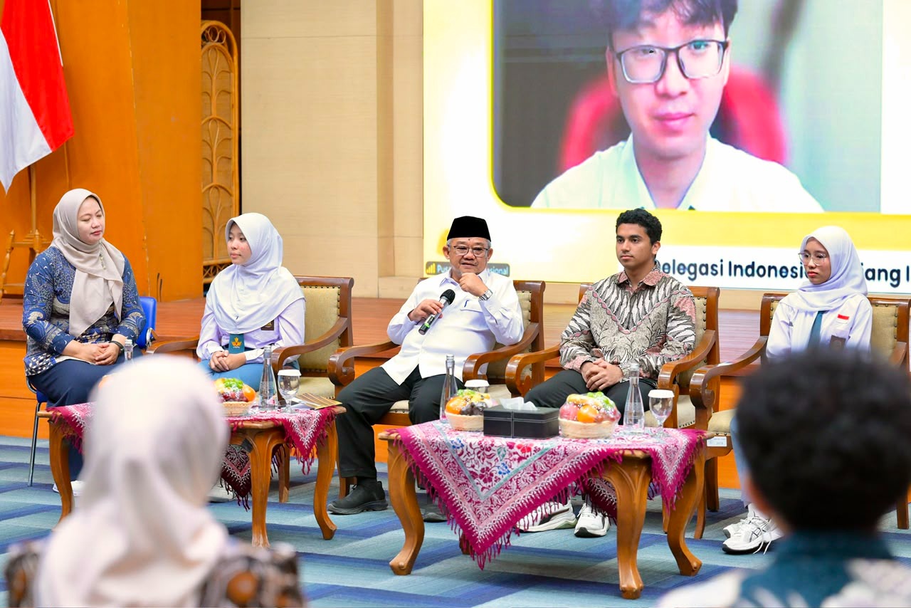 Kemendikdasmen kirim 79