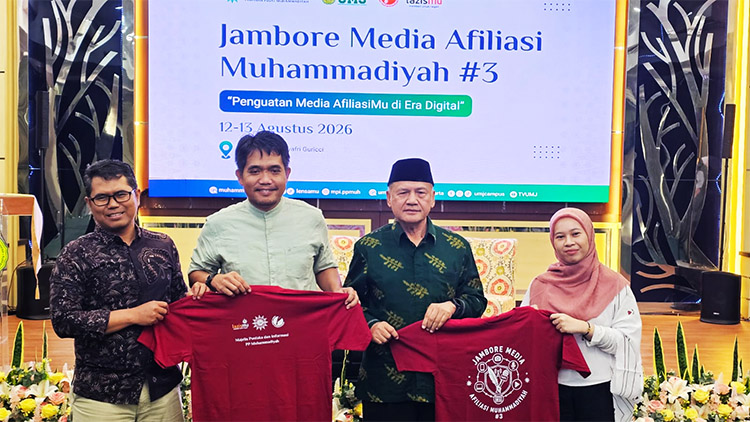 Launching Kaos Jambore Media AfiliasiMu #3 - (Sumber: AZM)