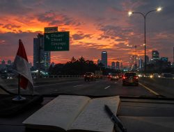 Dan Senja pun Kembali Tiba