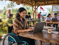 Merdeka untuk Mencipta di Era AI: Dari Demokratisasi Teknologi Menuju Kemerdekaan Pengetahuan