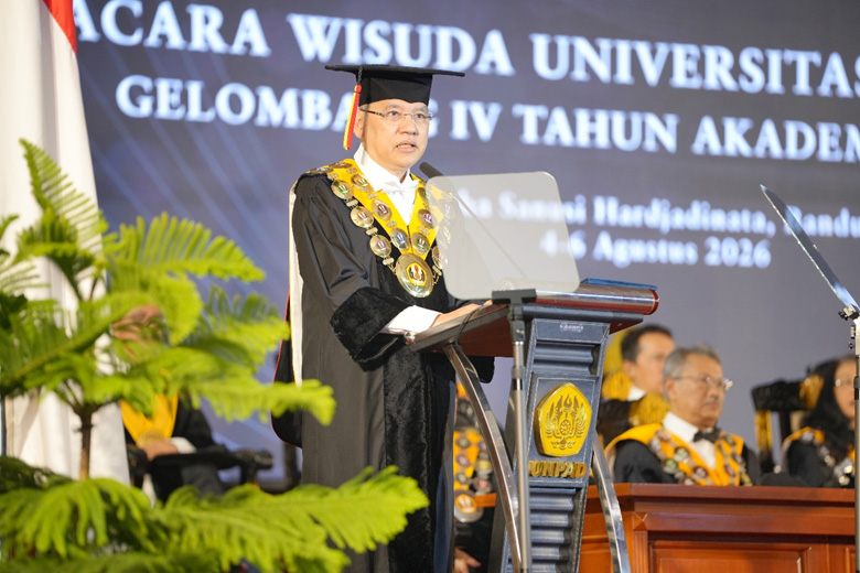 Wisuda Unpad