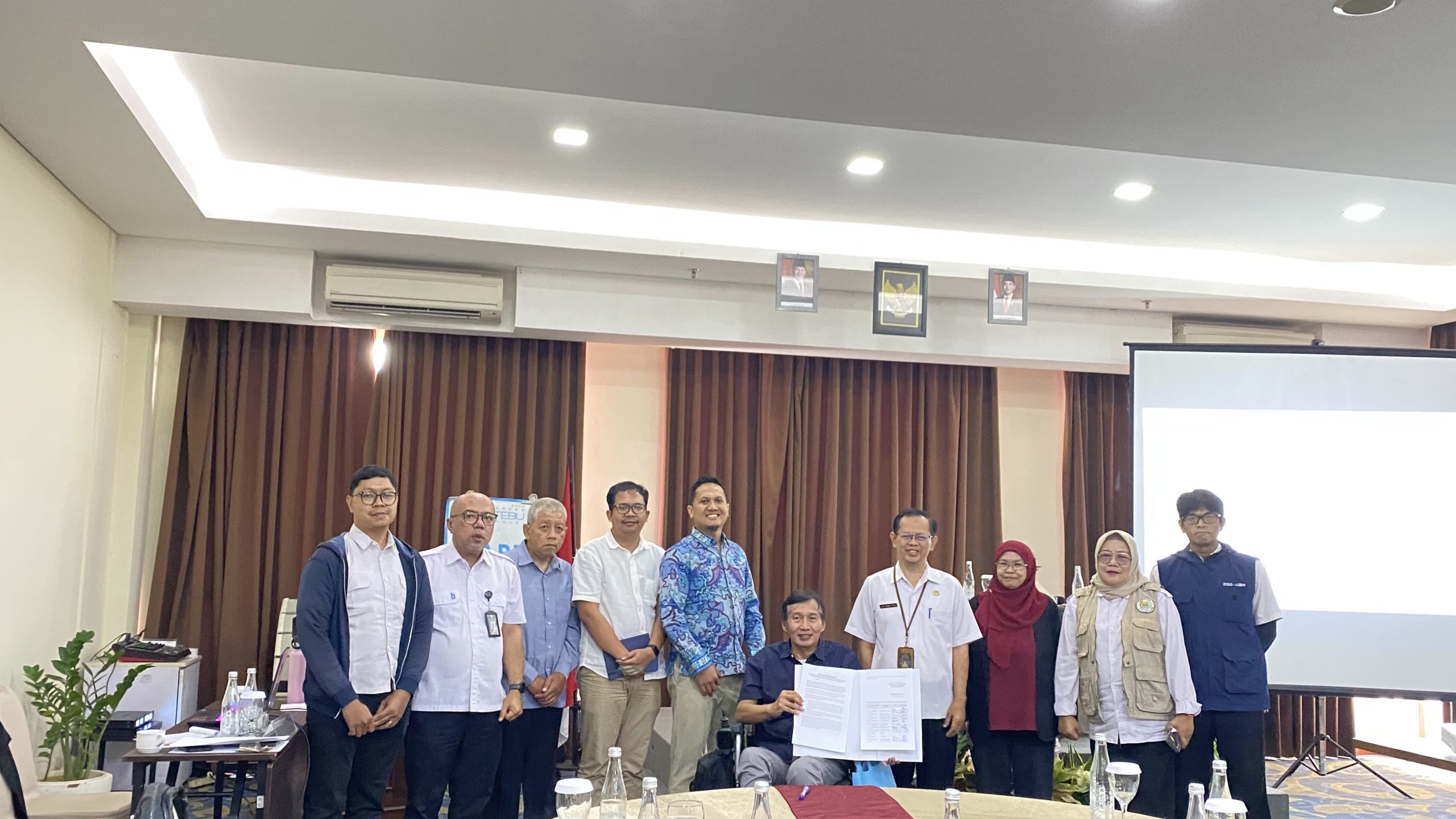 44 Standar Pelayanan