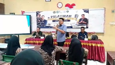 MAN 2 Batam Bekerjasama IWO Kepri Gelar Pelatihan Jurnalistik Kepada Siswa-Siswi