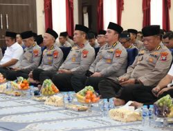 Kapolda Kepri dan Jajaran Mengikuti Ngaji Kebangsaan Bersama Kapolri, Penguat Rohani Bagi Personil Polri