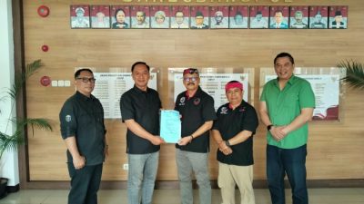 Sentuhan Hangat Pengurus DPP Paguyuban Asep Dunia (PAD) 2025-2030 di Bakesbangpol Jabar