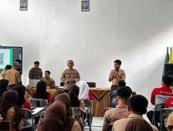 Gunakan AI Secara Cerdas dan Bertanggungjawab,  Polres Tasikmalaya Edukasi Siswa  SMKN 1 Puspahiang